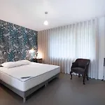 Villa Spacieuse Avec Piscine Privee, Wi-fi, Animaux Admis - Fr-1-821-20